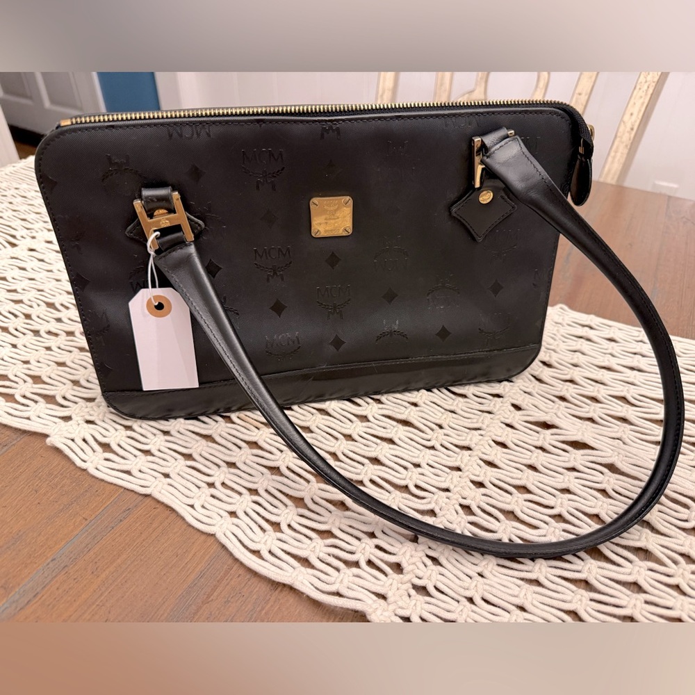 Mcm nylon/leather black vintage visetos shoulder bag. Cert. of Authenticity.